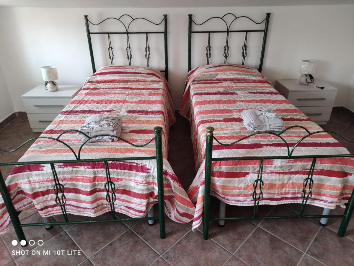 Casa Vacanza Riviera Dei Saraceni เตรบิซาคเซ ภายนอก รูปภาพ