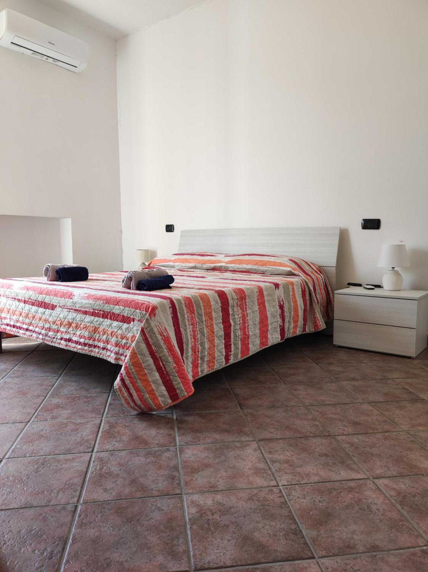 Casa Vacanza Riviera Dei Saraceni เตรบิซาคเซ ภายนอก รูปภาพ